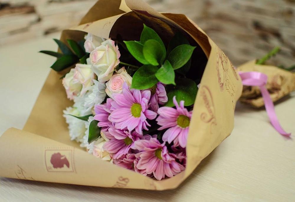 Букет цветов из: Розы и Хризантемы в Зеленоборском