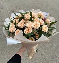 Букет Кремовые розы Латте в Зеленоборском