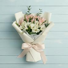 Букет цветов из:  Альстромерии в Зеленоборском