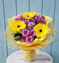 Букет цветов из:  Хризантемы и Герберы в Зеленоборском