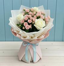 Букет цветов из:  Розы #REPLACE_PRED# Зеленоборском