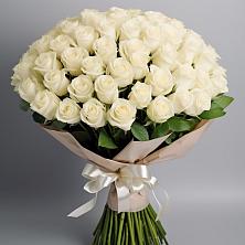 Букет 101 беля роза Белоснежка в Зеленоборском