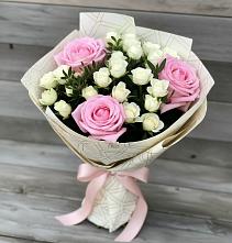Букет цветов из:  Розы #REPLACE_PRED# Зеленоборском