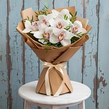 Букет цветов из:  Орхидеи и Розы в Зеленоборском