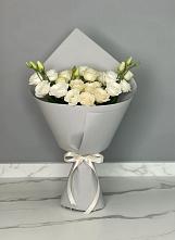 Букет цветов из:  Розы и Лизиантусы #REPLACE_PRED# Зеленоборском